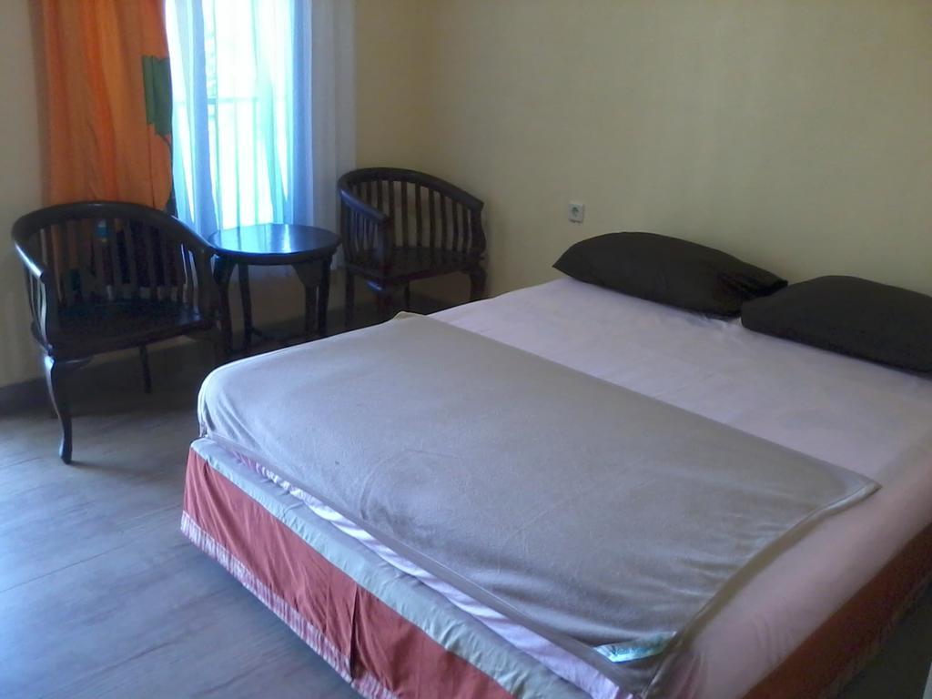 Hotel Cemerlang Baturraden Room photo